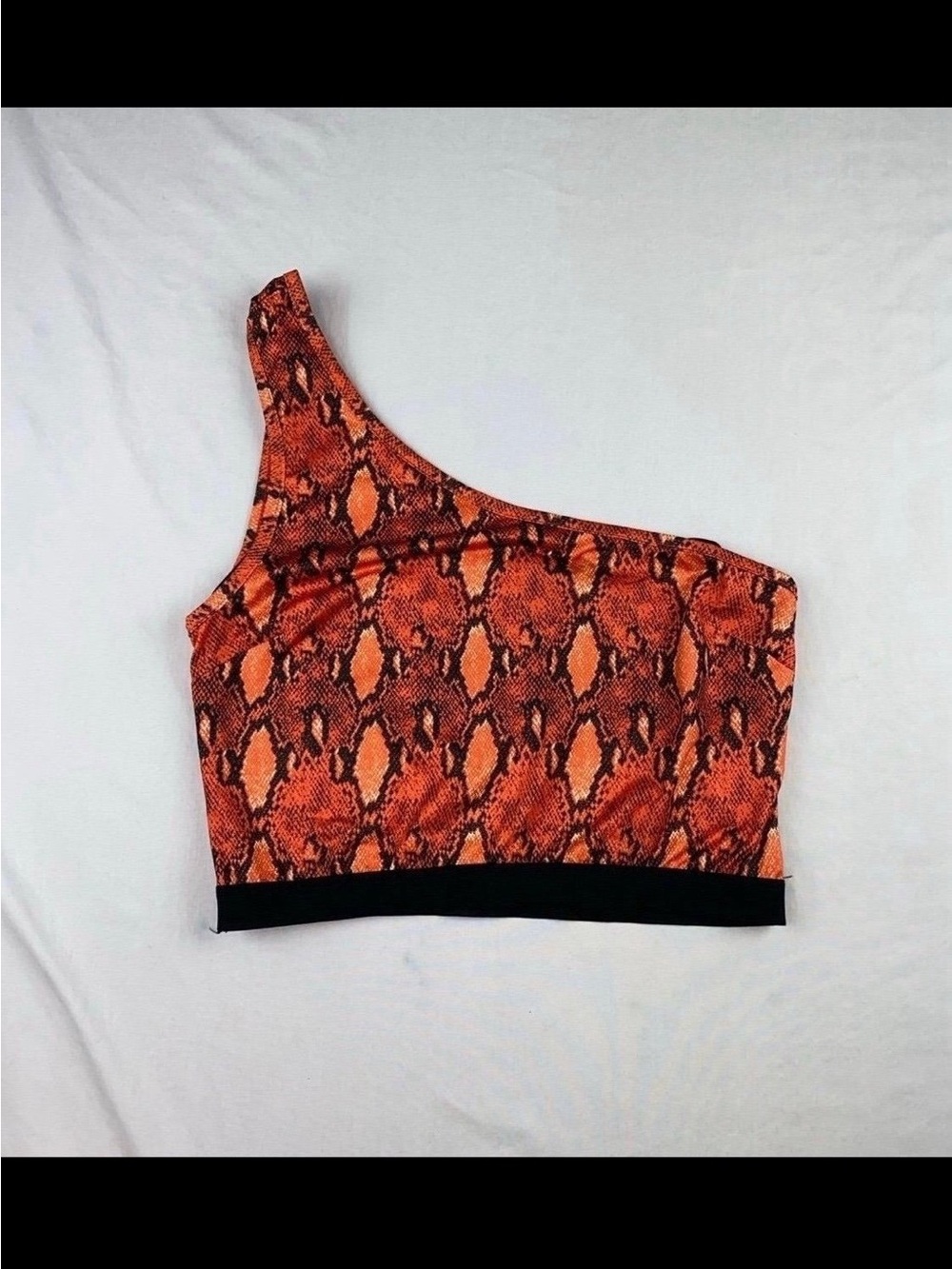 NEW Top